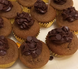 chocomocha%20mini%20cupcakes_edited.jpg